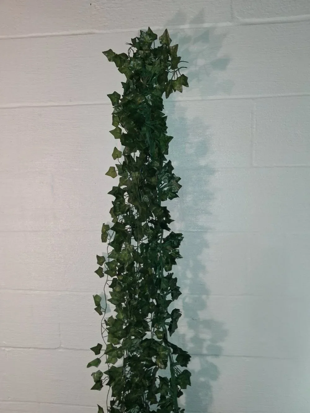 Artificial Ivy Vines Bundle 17 Individual Strands 6ft Long Fake Plant Vines EUC